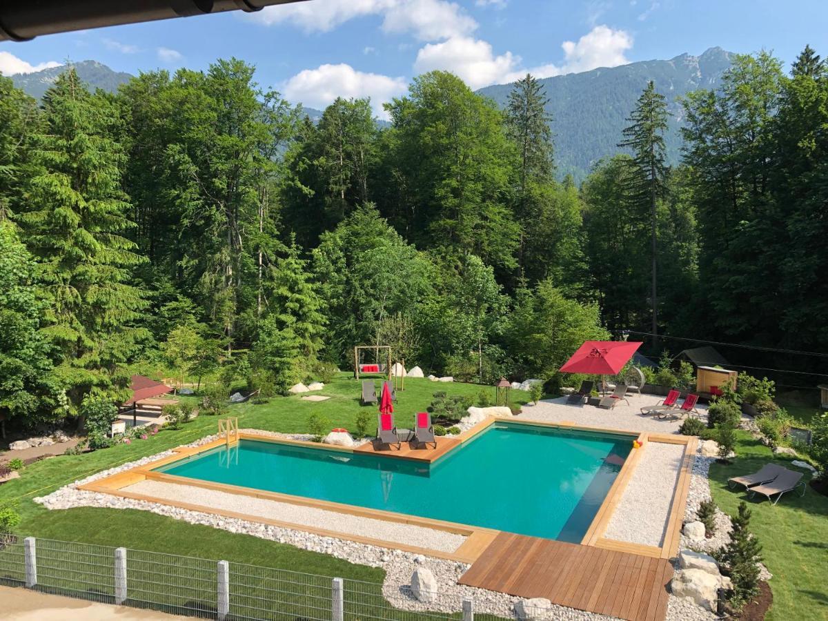 Bayern Resort Hotel - Adults Only - Mit Zugspitzblick - Eibsee-Naehe - Wellnessbereich - Naturpool Im Sommer Grainau Exterior foto