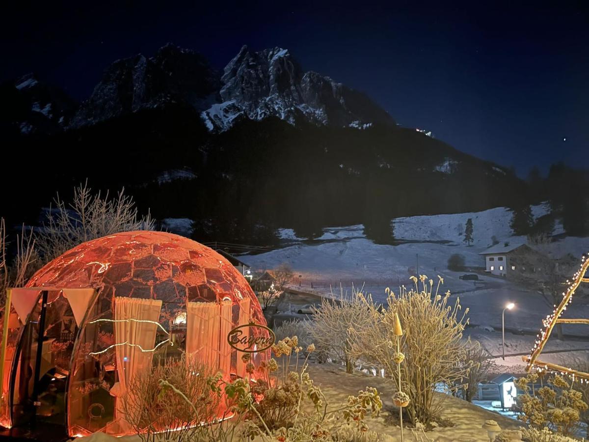 Bayern Resort Hotel - Adults Only - Mit Zugspitzblick - Eibsee-Naehe - Wellnessbereich - Naturpool Im Sommer Grainau Exterior foto