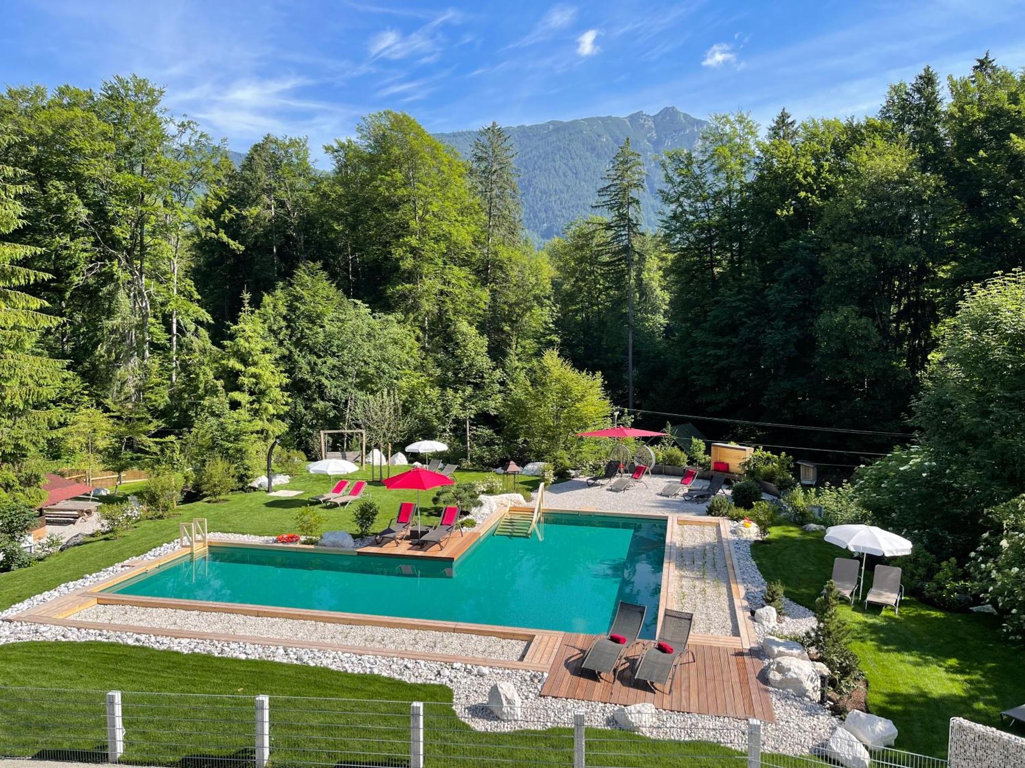 Bayern Resort Hotel - Adults Only - Mit Zugspitzblick - Eibsee-Naehe - Wellnessbereich - Naturpool Im Sommer Grainau Exterior foto