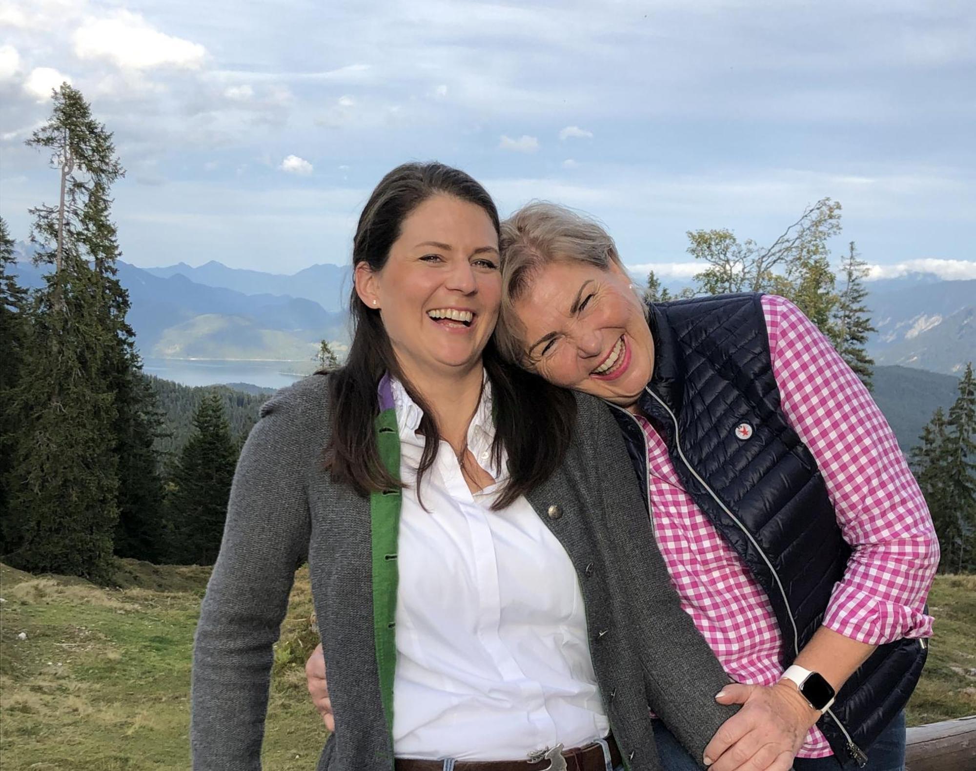 Bayern Resort Hotel - Adults Only - Mit Zugspitzblick - Eibsee-Naehe - Wellnessbereich - Naturpool Im Sommer Grainau Exterior foto