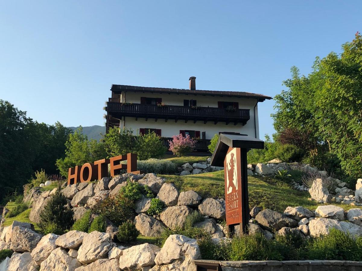 Bayern Resort Hotel - Adults Only - Mit Zugspitzblick - Eibsee-Naehe - Wellnessbereich - Naturpool Im Sommer Grainau Exterior foto
