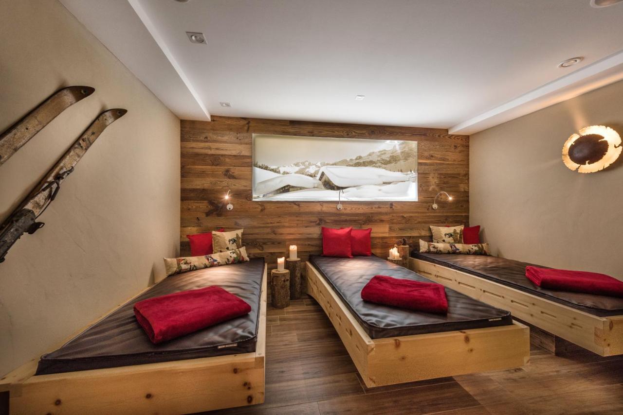Bayern Resort Hotel - Adults Only - Mit Zugspitzblick - Eibsee-Naehe - Wellnessbereich - Naturpool Im Sommer Grainau Exterior foto